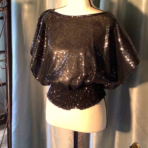 Arden B Size XS sheer sequin top in Black - Picture 1 of 7